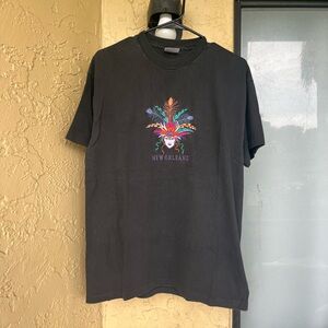Vintage 90s Mardi Gras T-shirt Large